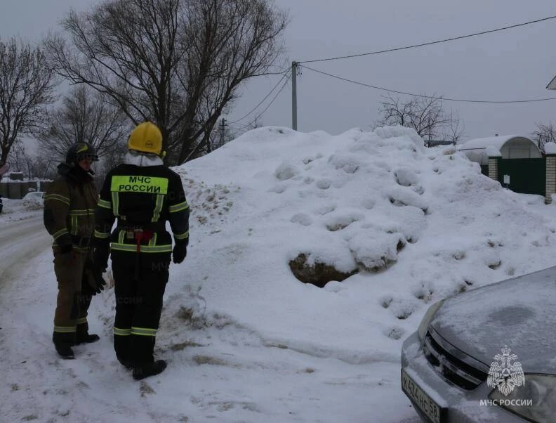 В Пензенской области пожарные гидранты похоронили под снежными сугробами