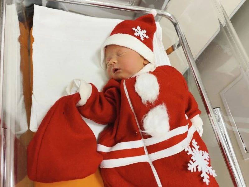 Первым ребенком, появившимся на свет в 2026 году, стал богатырь из Кузнецка