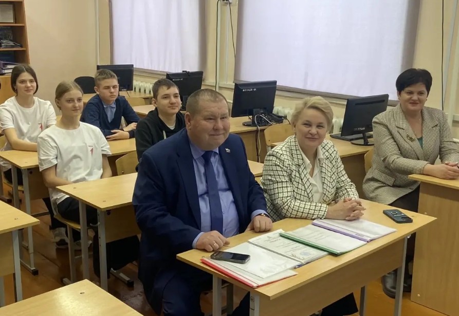 В Пензенской области более 400 школьников осваивают азы лесного дела