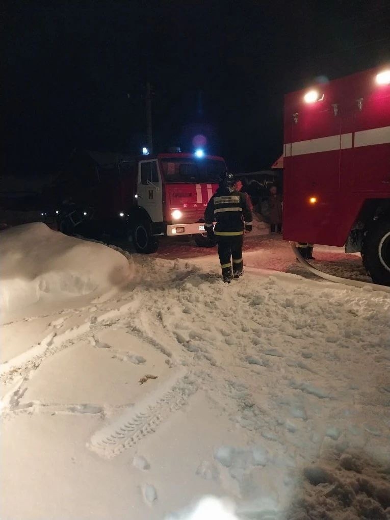 В Никольске в ночном пожаре подозревают поджигателя