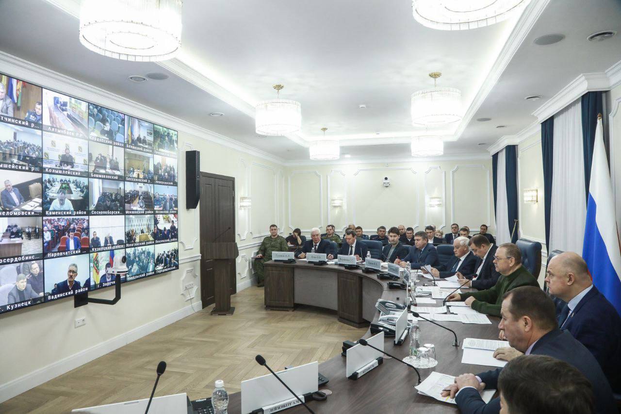 В Пензенской области отменили выходные для глав районов из-за морозов