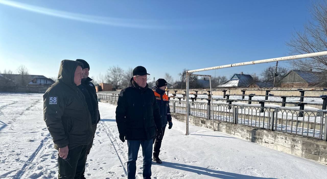 Пензенские специалисты восстановят футбольный стадион в Пологах к началу лета