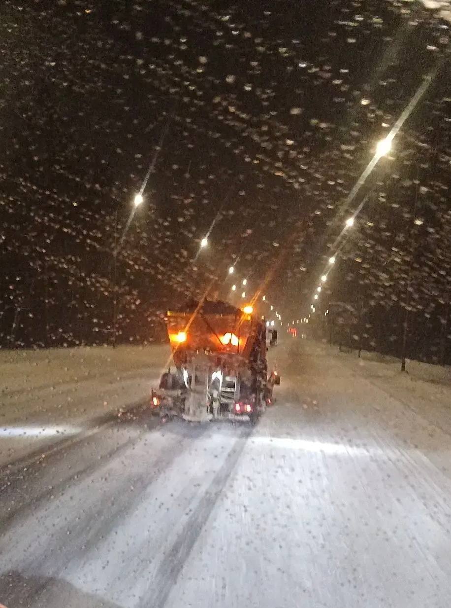 В Пензе из-за аномального снегопада перенесли все массовые события 3 и 4 января