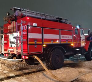 Неисправная проводка стала причиной пожара в грузовике на улице Воронова в Пензе