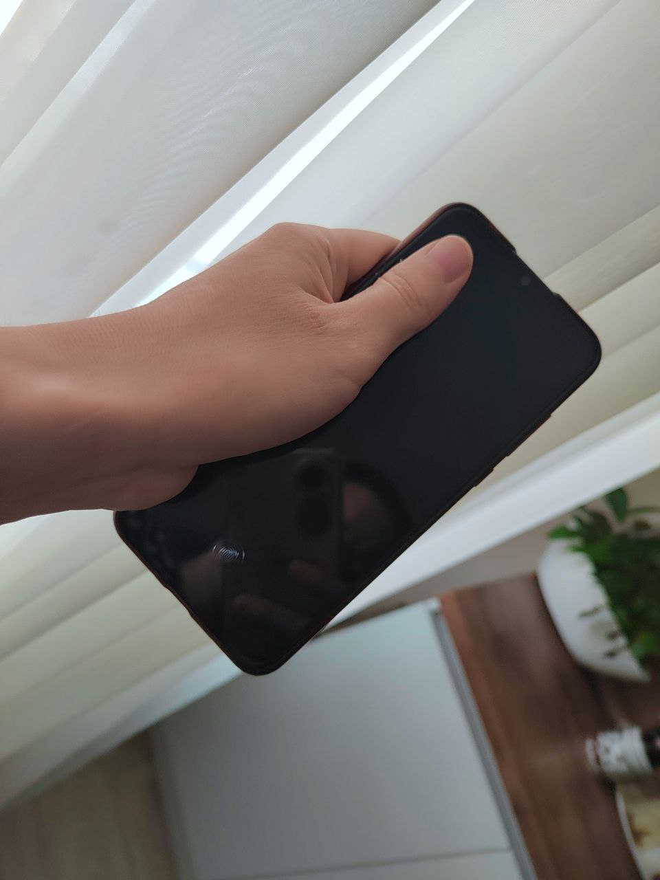 Олег Мельниченко распорядился включить сайты органов власти в белый список