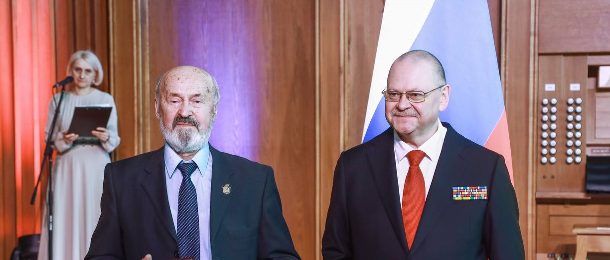 Пензенским тренерам за вклад в развитие спорта вручили медали имени Пахалина