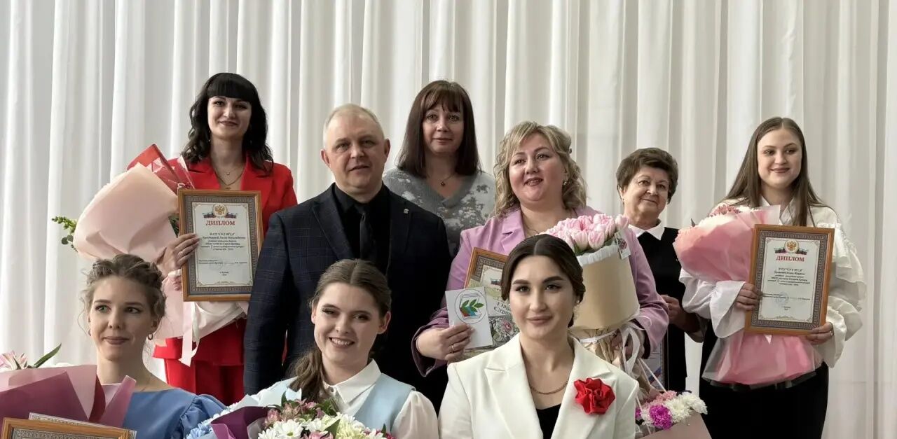 В Кузнецке выбрали лучших учителя и воспитателя 2026 года