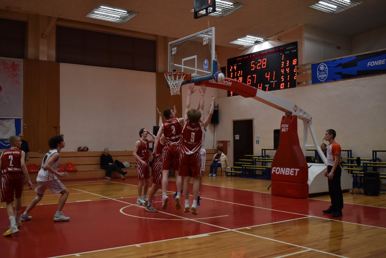 319 команд поборолись за победу в пензенском финале КЭС-БАСКЕТ