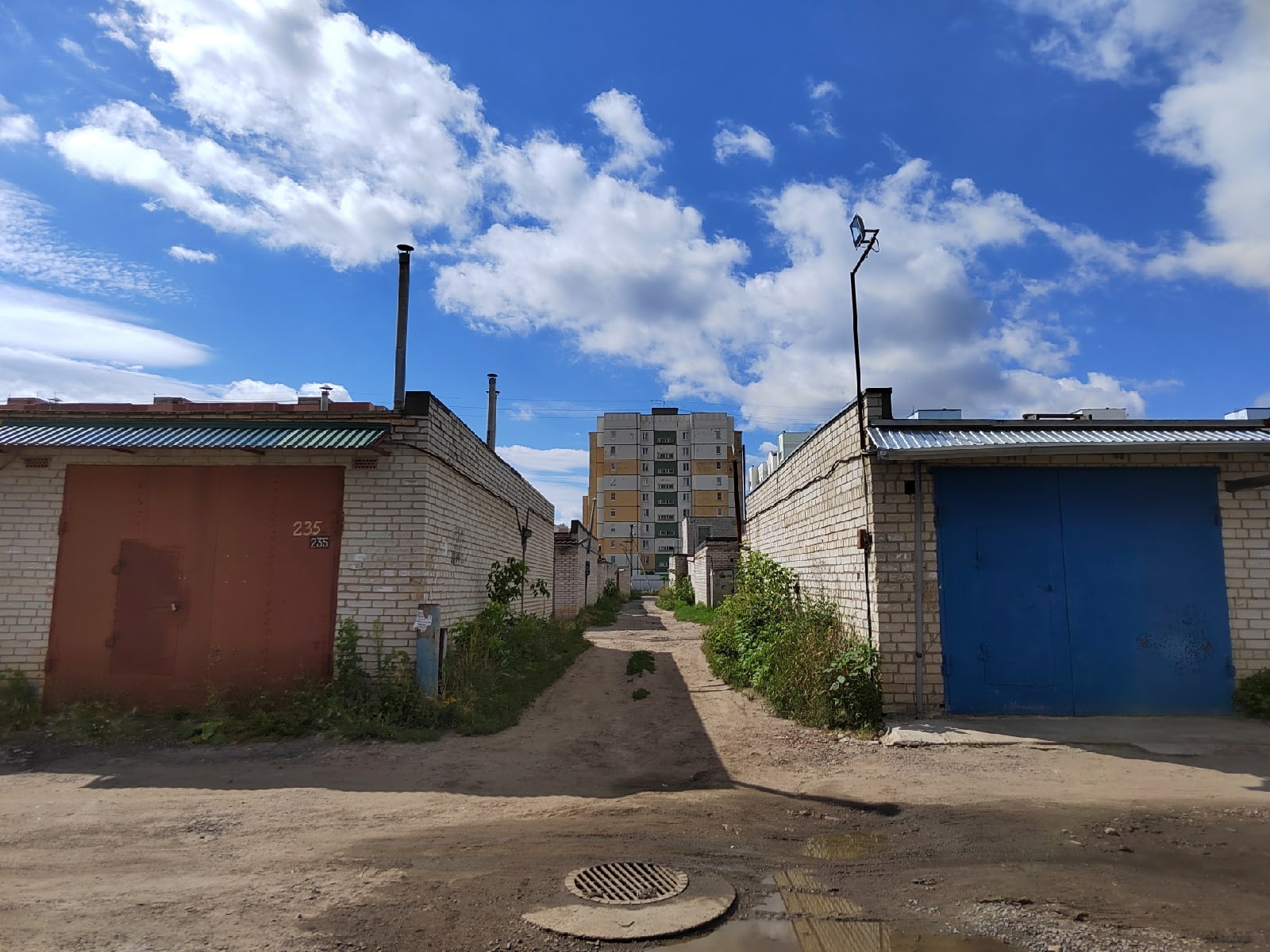 Сердобчанам напомнили, как можно узаконить старые гаражи