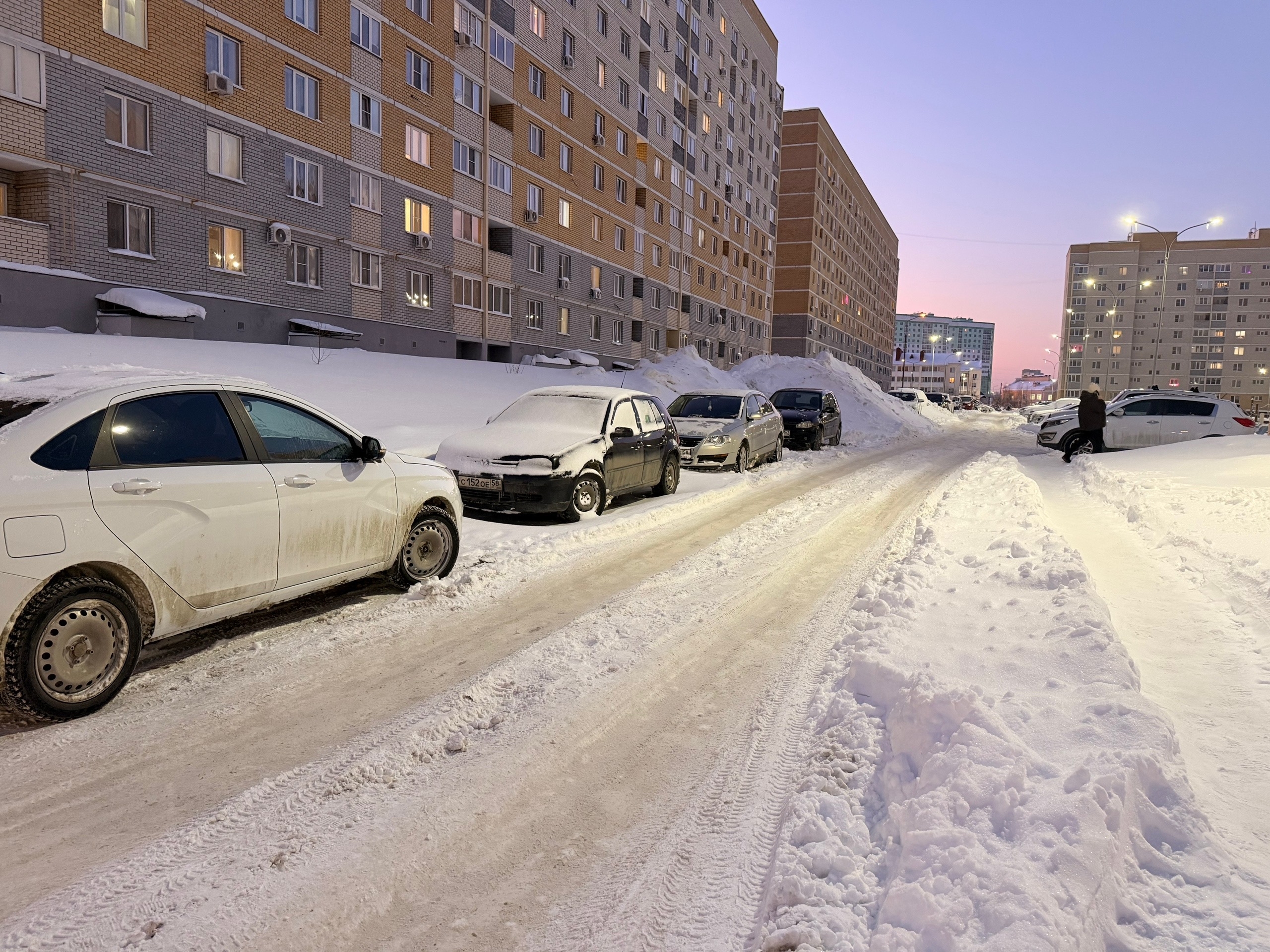 Проезд по улице Калинина ограничили до 10 февраля из-за ремонта водопровода