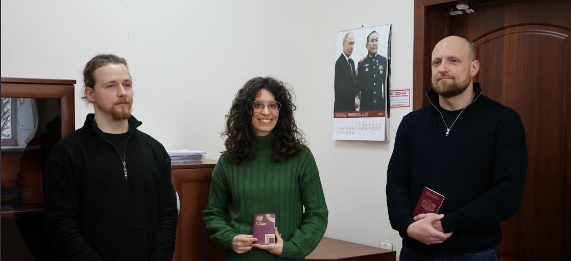 Двое граждан Европы получили разрешение на проживание в Пензенской области