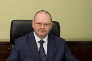 Олег Мельниченко поздравил пензенских защитников Отечества и ветеранов