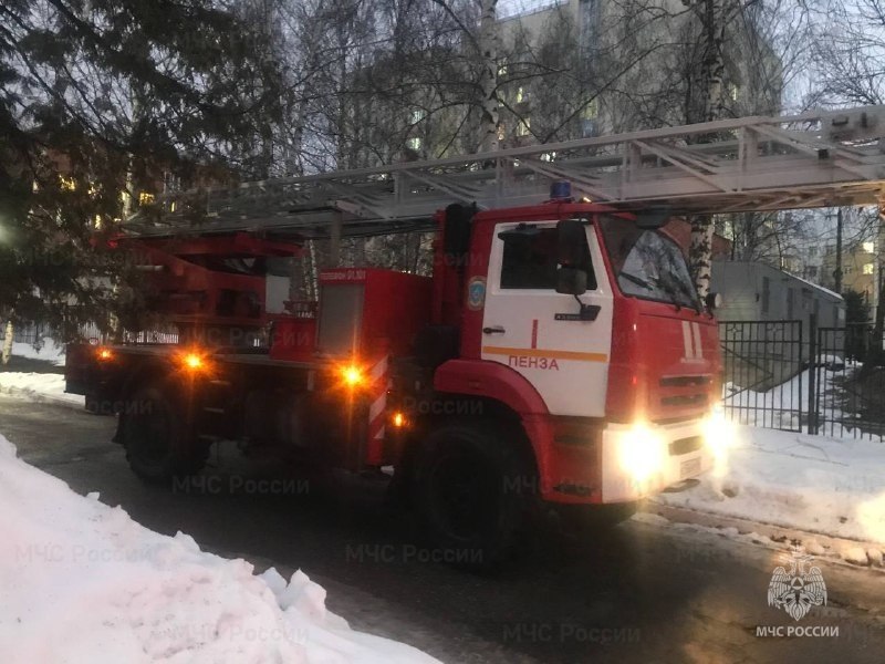 В Пензе произошло возгорание в административном здании на улице Ухтомского