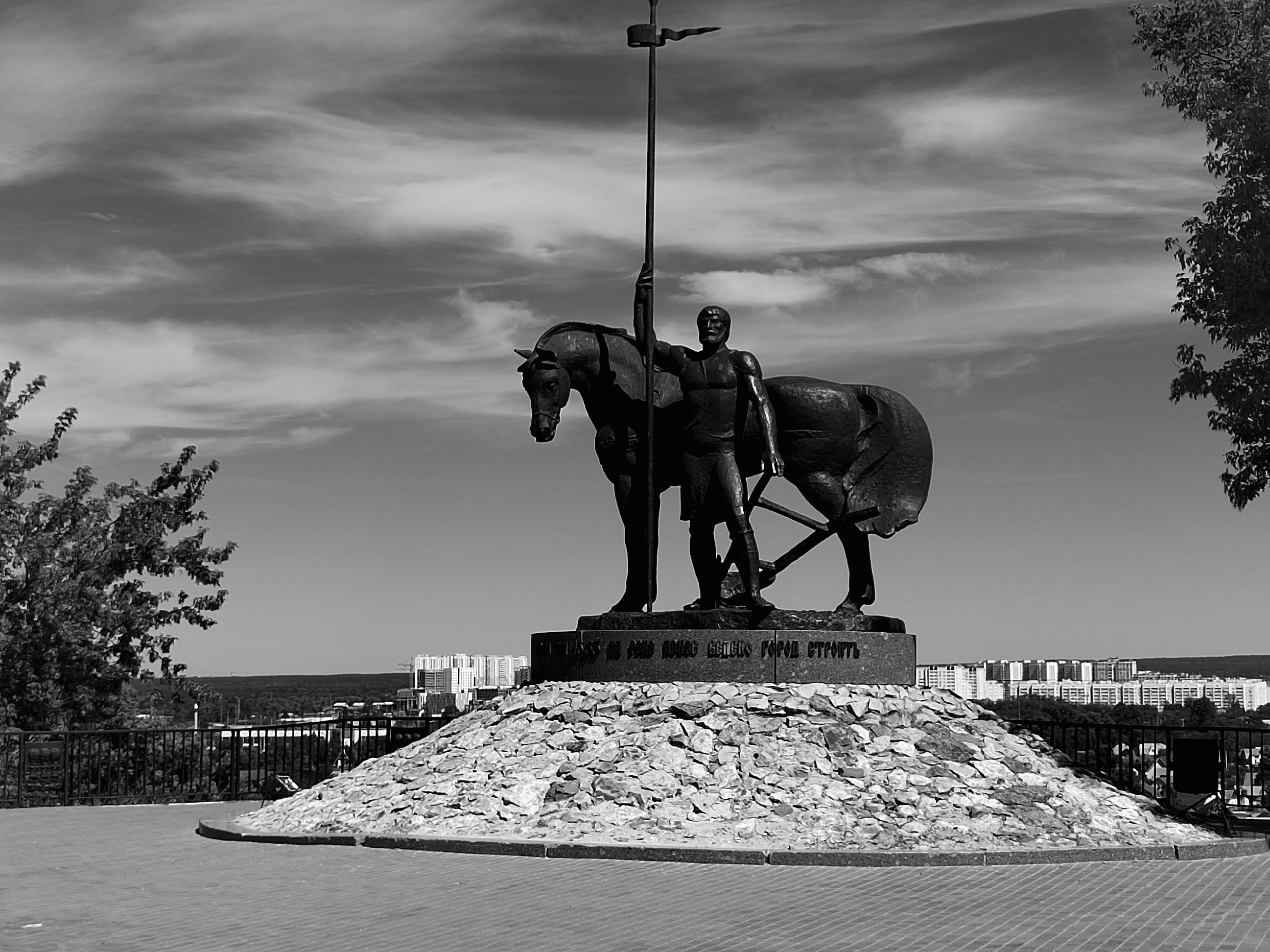 В Пензе до конца 2026 года памятник Первопоселенец ждут обновления