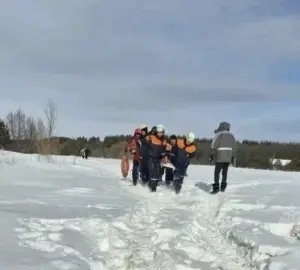 В Засечном спасли 78-летнего рыбака, провалившегося под лед Суры