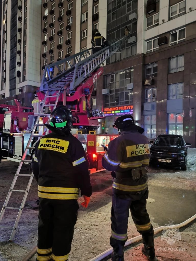 В Пензе из-за теплого пола загорелся балкон в многоэтажке на Бородина