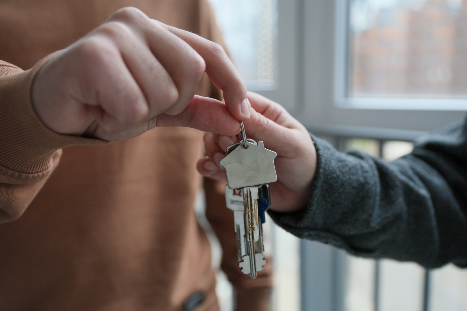 Россияне стали в четыре раза чаще рефинансировать ипотечные кредиты