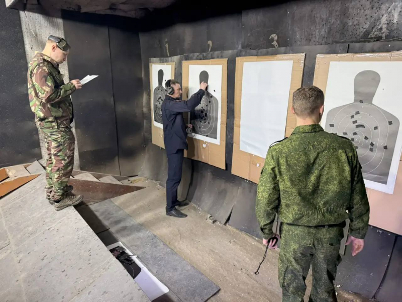 Пензенские полицейские выяснили, кто лучше стреляет из пистолета Макарова