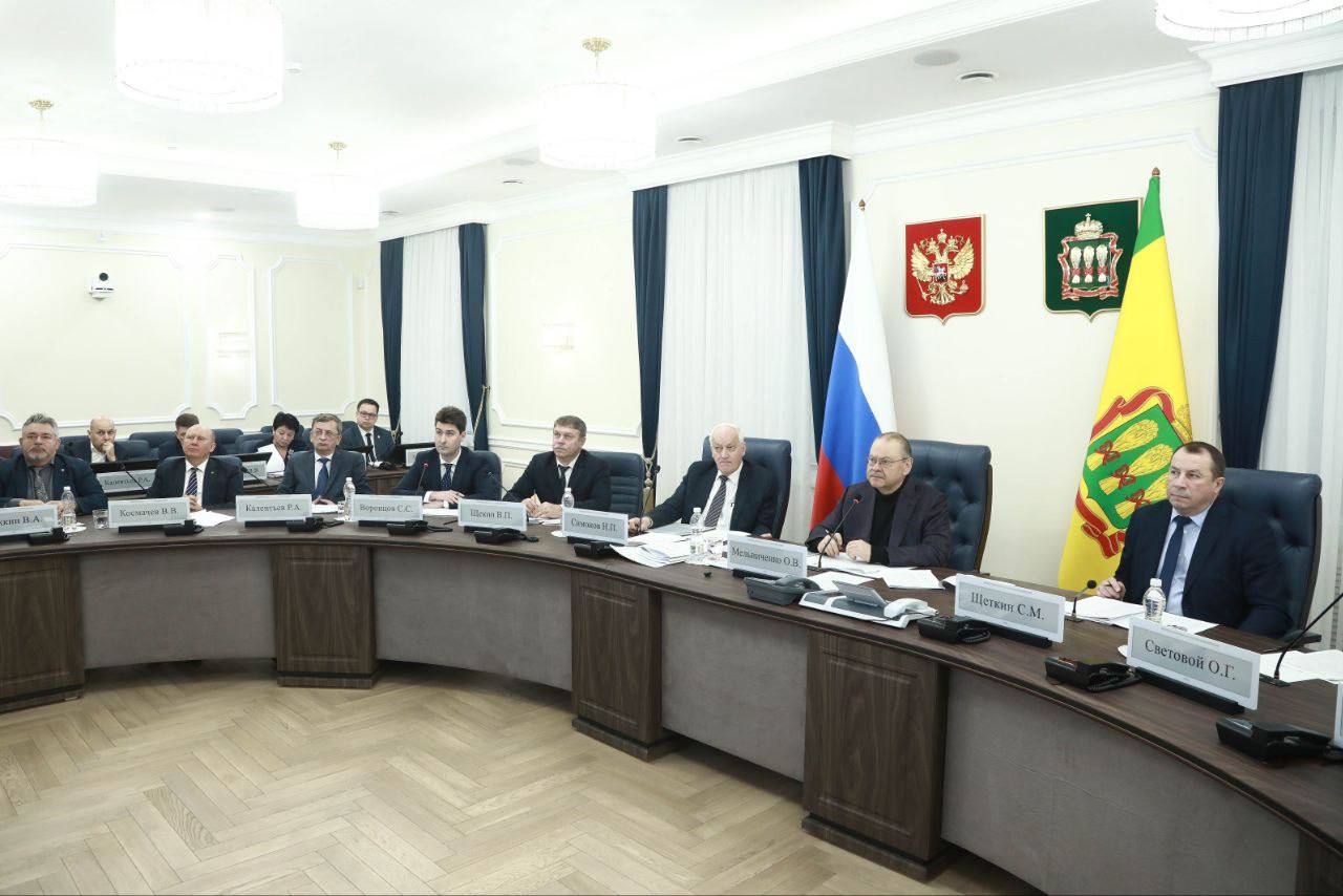 Олег Мельниченко потребовал ускорить работу над проектами в сфере культуры