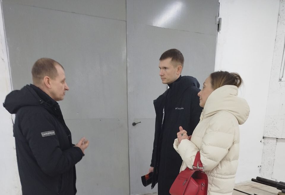 Вернувшиеся участники СВО посетили пензенский  завод, выбирая мирную профессию