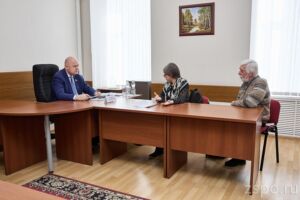 Вадим Супиков рассмотрел обращения по вопросам ЖКХ, благоустройства и транспорта