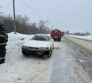Появились фото и подробности ДТП с иномаркой в Городищенском районе