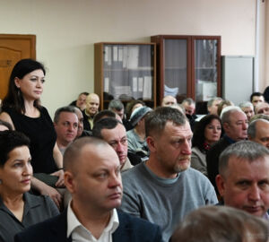 Более 5 млн рублей заплатили УК Пензы за опасные сосульки на крышах