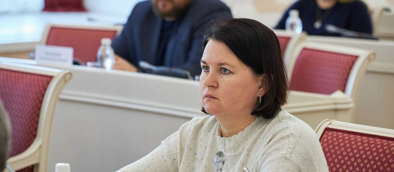 Активистку пензенского Союза женщин наградили за помощь участникам СВО