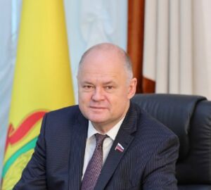 Вадим Супиков поздравил работников ЖКХ с профессиональным праздником