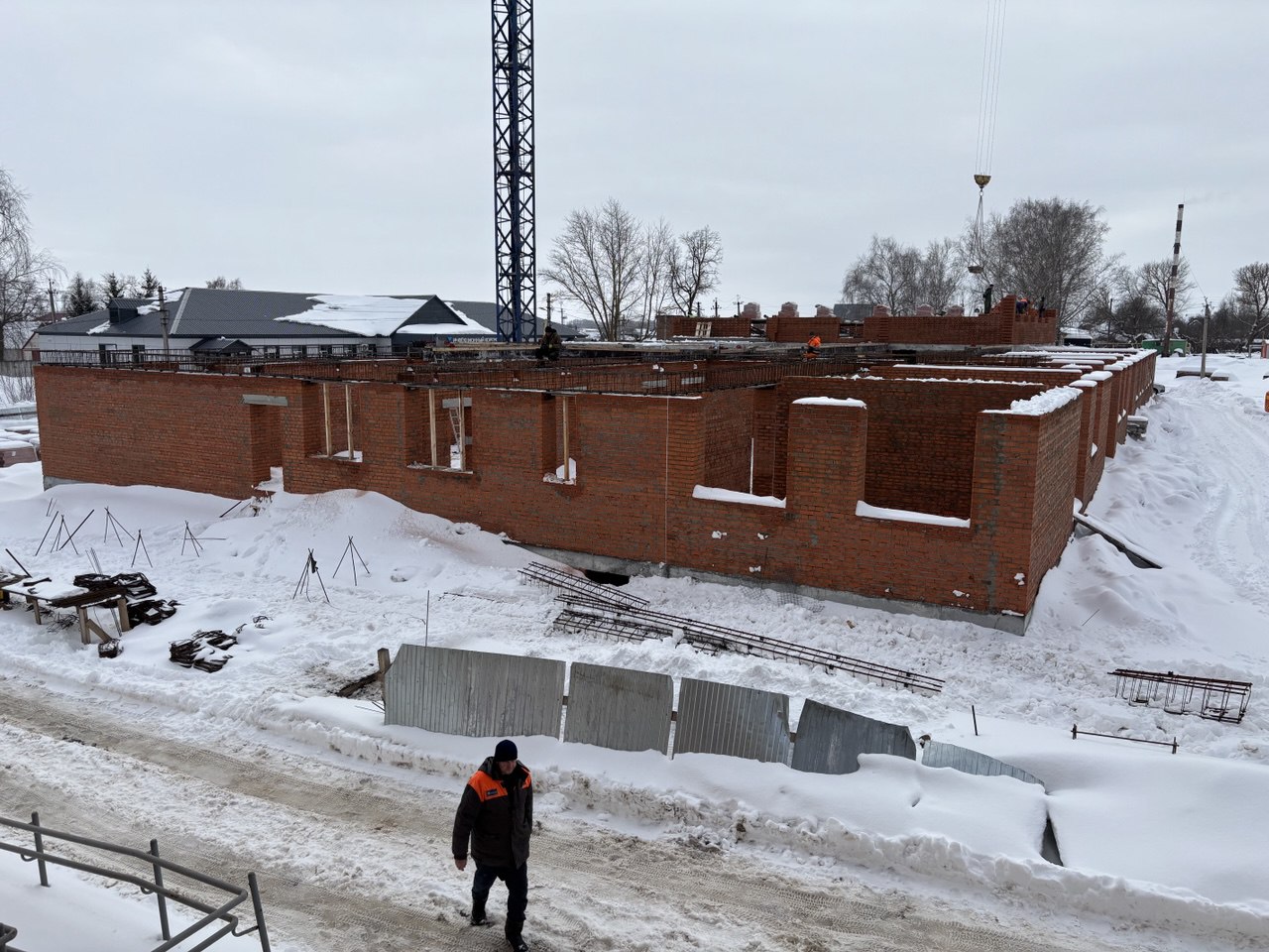 В Земетчино уже начали возводить стены нового лечебно-диагностического корпуса