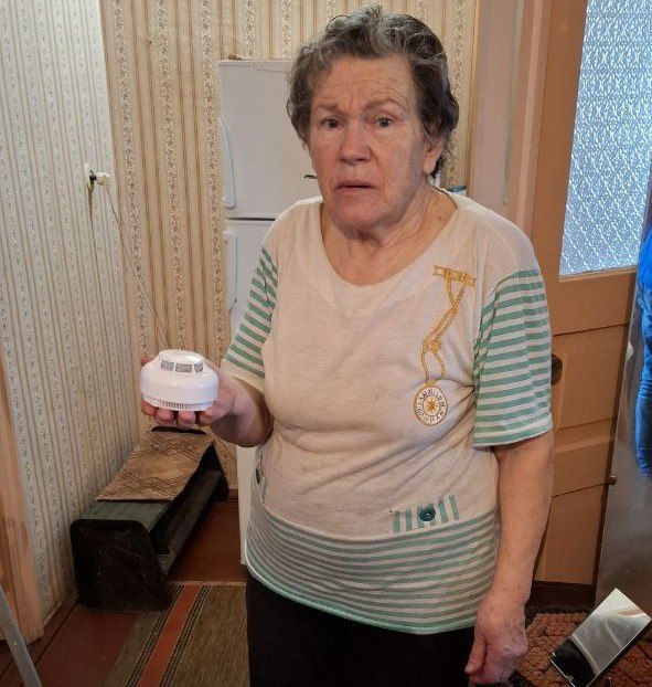 Пензенские шефы помогли обеспечить пожарную безопасность в домах Токмака