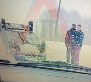 8 марта в метель в Мокшанском районе перевернулась машина