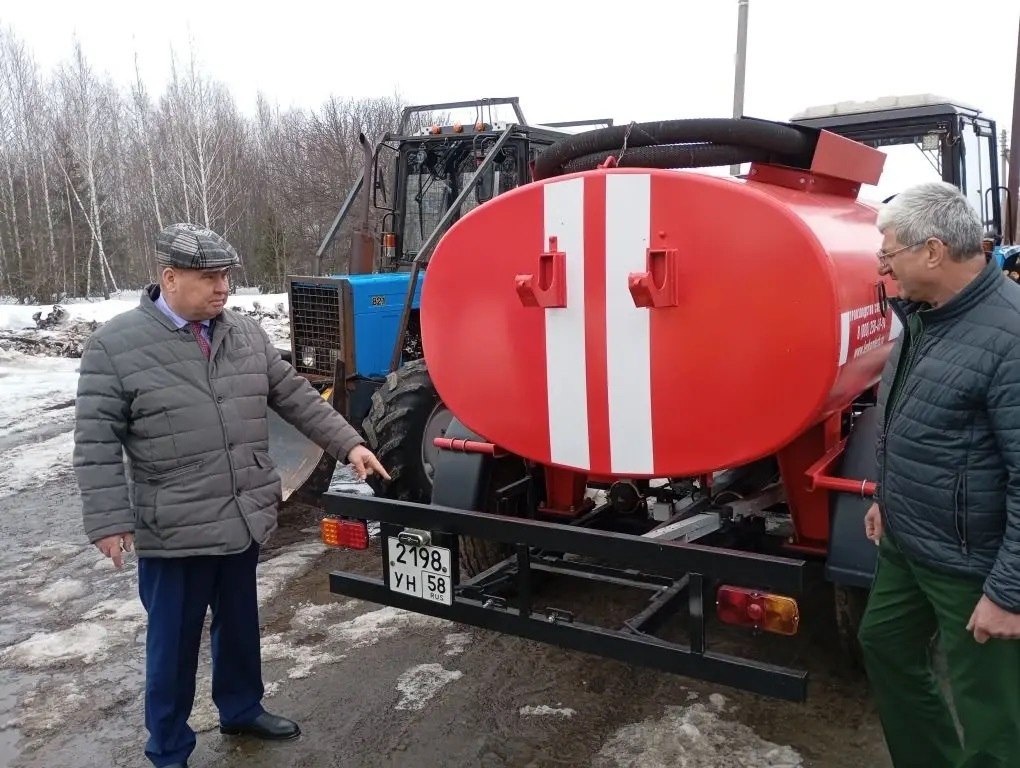 Министр Ришат Алтынбаев проверил готовность Лопатинского лесничества к пожарам