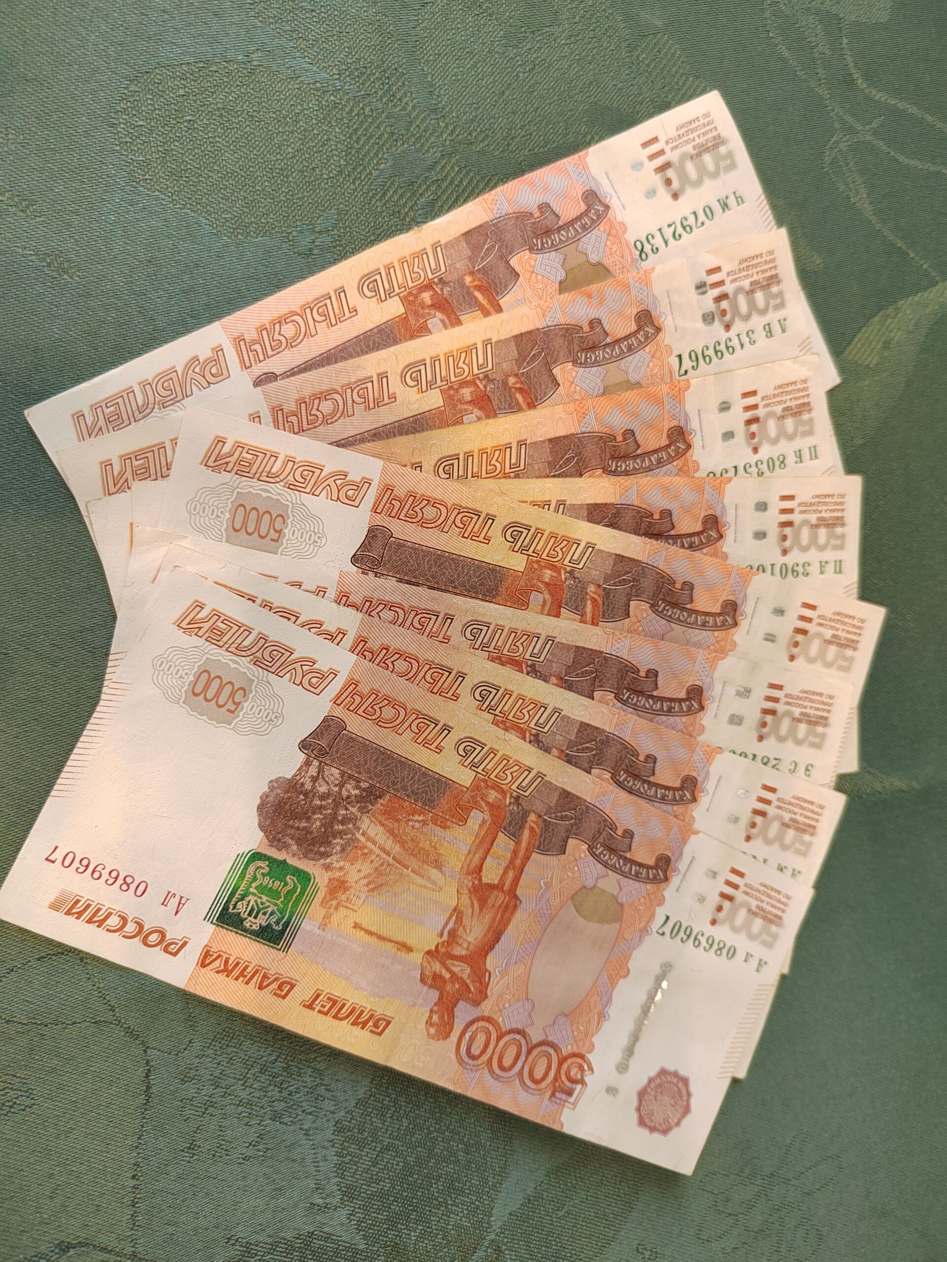 В Пензенской области в феврале сильнее всего подорожали яйца, бензин и капремонт