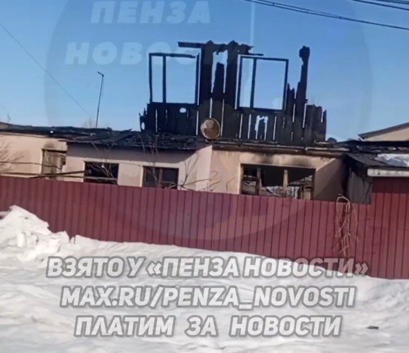 В Бессоновке ночью сгорел жилой дом на улице Пионерской