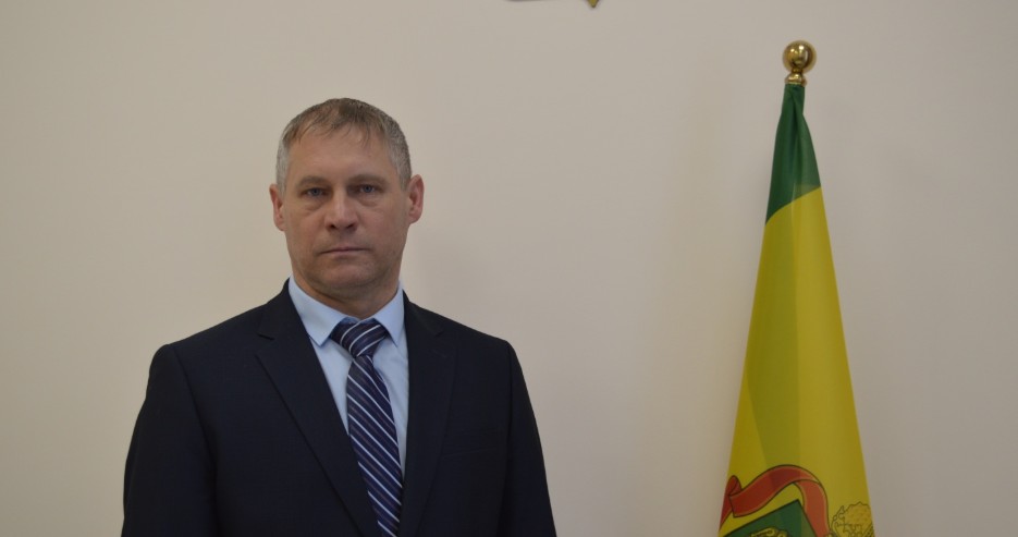 Иван Козин официально возглавил Земетчинский район