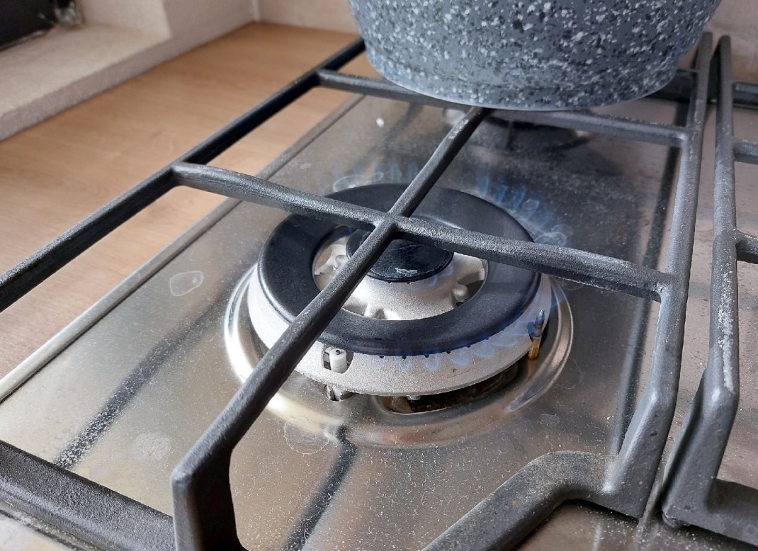 В деревне Заречная прокуратура выявила нарушения после отравления угарным газом