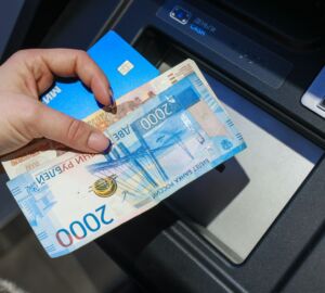 Россияне резко нарастили спрос на кредиты наличными, рынок вырос в 1,4 раза