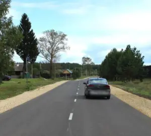 Олег Мельниченко сообщил о планах обновить 2,5 тыс. км дорог до 2031 года