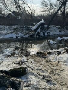 Река Труев в Кузнецке проходит весеннюю чистку перед паводком