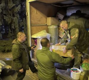 Город-побратим Кузнецк передал партию литературы в библиотеки Токмака